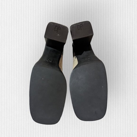 NEW‎ DONALD J PLINER SNAKESKIN-BLOCKED HEEL PUMPS- 7.5 N - Picture 4 of 7